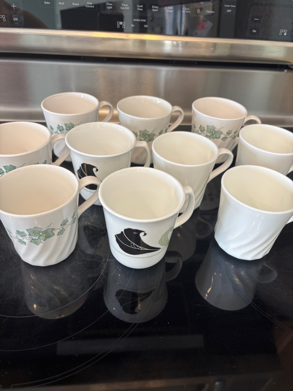 Vintage Corelle mugs Lot